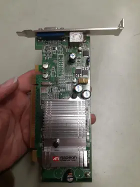 1024-2c50-1a-sa Radeon X300se 128mb Video Card A060300040347
