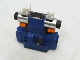 R901008828 Rexroth Valve - New