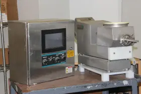 V594867.b01 Schenck Process Controller With Screw-fed Hopper