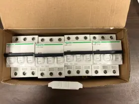 A9f19316 Schneider Box Of 4 Pcs New Miniature Circuit Breaker Acti9 Ic65n