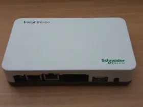 865-0330 Schneider Electric Insighthome