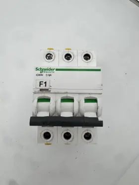 Ic60n-c6a Schneider Electric Iof Miniature Circuitbreaker 2p 6a Ic60nc6