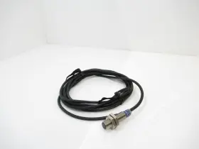 Xs1n08pa349 Schneider Electric Telemecanique Inductive Proximity Sensor