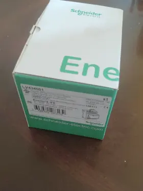 Lv434001 Schneider -schneider Electric- Enerlinftx Ife Ethernet Interface For One Ckt Bkr