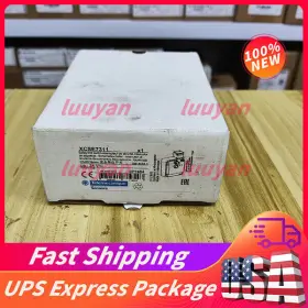 Xcse7311 Schneider Safety Interlock New Sealed Fast Delivery