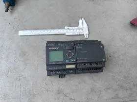 052-1md00-0ba6 Siemens 055-1cb10-0ba0 Logo 12/24rc 6ed1 With Controller