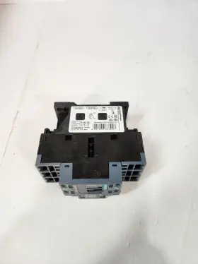 3rt2028-2ak60 Siemens Contactor S0 38a 120vac 1no/1nc Sprg #3