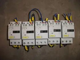 3rv1011-0ka15 Siemens Lot Of 5 Breaker 3rv1 011-0ka15