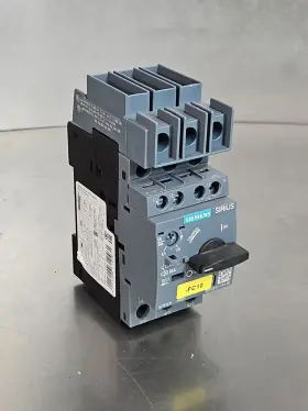 3rv2011-1fa10 Siemens With 3rv2928-1h Manual Starter. Loc4c24