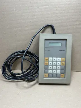 6es5393-0ua14 Siemens 6es53930ua14 Hand Held Programmer Op393-iii Used