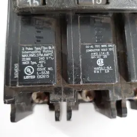 B315h Siemens Circuit Breaker 240 V 60 Hz 3 Poles 15 Amp Bolt On #2