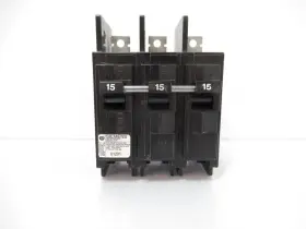 Bq3b015 Siemens Circuit Breaker 3 Pole Type Bq 15 Amps 120/240v