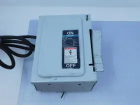 T129609 Siemens Jn321 I-t-e Enclosed Switch 30 A #2