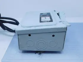 T129609 Siemens Jn321 I-t-e Enclosed Switch 30 A #3