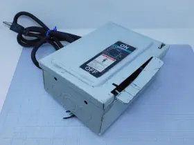 T129609 Siemens Jn321 I-t-e Enclosed Switch 30 A