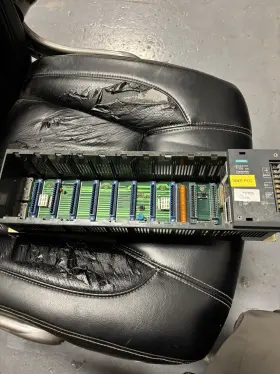 Ti305-04b Siemens Ti305-04b/05b Ti305 Simatic Plc Unit/10-slot Chassis Rack Used