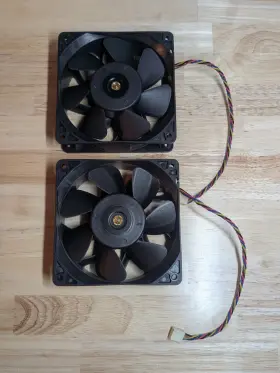 Sg121238bs Sj Lot Of 2 Used Antminer Asic D3 Btc Cooling Fan 12v 2.7a Grill #2