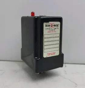 R46131 Skan-a-matic Control Sensor Relay 115 Vac 11 Pin Used