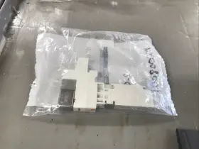 Vq1100-51 Smc One New Solenoid Valve In Bag