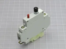9080gcb-100 Square D 9080gcb100 Circuit Breakers Trip T235083