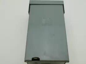 Hom24l70rb Square D Hom2-4l70rb-square 70a Amp 120/240v 2sp/4cir 1ph Nema 3r Hom Load Center-re #3