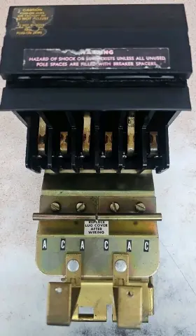 Hqo206ac Square D 15 Amp 10 Kv Adapter Qo I-line Panels Circuit Breaker 6 Space