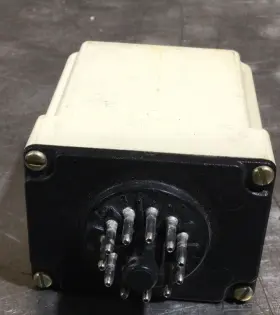 Jck23v20 Square D 9050 Timing Relay With 11 Pin Socket #2