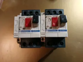 Gv2me03 Telemecanique 2 Pcs Used Tested 0.25-0.40a Motor Switch Breaker