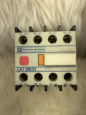 La1dn31 Telemecanique La4db1b With 24v Used #3