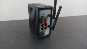 Tbl25 Tosibox Untested - Powers On Lock 250 Wifi/wan Remote Access