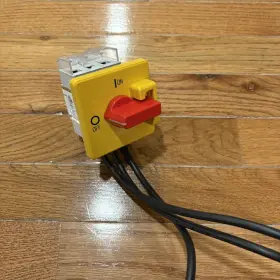 Dcs403 Tpi Corporation New Surplus Dcs403/5100 600volts 40 Amps