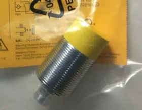 Bi8-m18-vp6x-h1141 Turck New Bi8m18vp6xh1141 Inductive Sensor