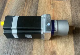Smd34e2-100a-m12s-gc10a Wittenstein Np015s-mf1-10-1c1-1s Gearbox With Amci Motor