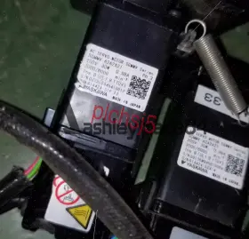 Sgmmv-a3a2a21 Yaskawa One Used Servo Motor