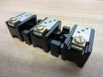 Allen Bradley X-401978 Fuse Block X401978 Without Clamp (pack Of 2). Fixed Price $20.77.