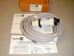 Killark Stahl 8003/5 Control Switch 2-POLE, 3-POSITION, 6M Flexible Leads 18AWG. Fixed Price $194.24.