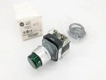 New Allen Bradley 800T-QB24GD1 Ser. Green Illuminated Pushbutton 24VAC/DC. Fixed Price $154.95.
