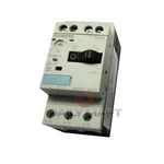 New In Box Siemens 3RV1011-0KA15 Circuit Breaker. Fixed Price $120.72.