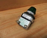 Allen Bradley 800T-QL10G Pilot Light 800TQL10G W/800T-NL24. Fixed Price $102.77.