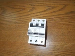 Altech Ablsursum 3DU8 8A 3P 480Y/277V Manual Motor Controller Din Rail Mount. Fixed Price $30.00.