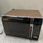 Vintage General Electric Microwave Woodgrain J ET106 0A2 1980S Tested Working. Fixed Price $186.37.
