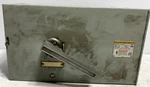 Siemens V7F3204MS Vacu-break Panel Mount Switch 200 Amp 240 VAC/250 Vdc Poles. Fixed Price $118.88.
