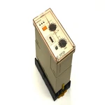 Omron SE-KP2N Motor Protective Relay 200/220/240VAC W/ 8PFA1 Socket 250V. Fixed Price $68.99.