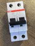 2CDS252001R0165 Abb S202-B16. Fixed Price $35.50.