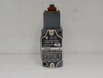 Allen Bradley 802R-BF Limit Switch Oiltight Series Nnb. Fixed Price $38.96.
