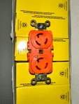 Hubbell/leviton IG4700 Twist Lock Duplex Receptacle 15A 125V - Lot's Of 10 Unit. Fixed Price $75.00.