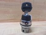 Allen Bradley 800FM-KM23 Selector Switch 800FMKM23. Fixed Price $51.44.
