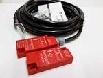 Allen Bradley Guardmaster 440N-G02058 Ferrogard Non Contact Magnetic Safety. Fixed Price $299.90.