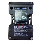 New In Box Schmersal AZ15ZVRK-1476-1 Safety Door Switch AC-15 500V. Fixed Price $87.61.