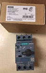 New Siemens Manual Motor Starter Circuit Breaker 3RV2011-1FA10 3.5-5AMPS. Fixed Price $49.99.